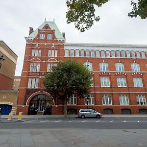 Great Dover Street Apartments